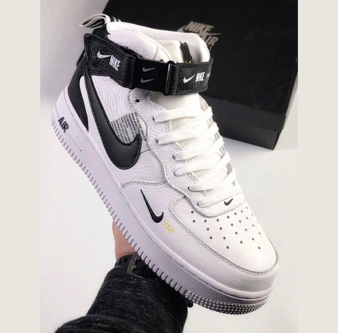 Nike Air Force 1 Utility High Fehér Fekete