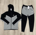 Nike Tech Fleece Panda