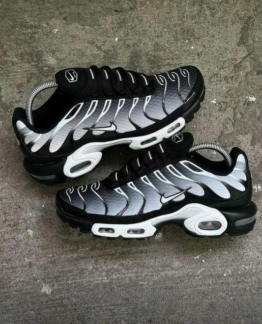 Nike Air Max Tuned Szürke Fekete