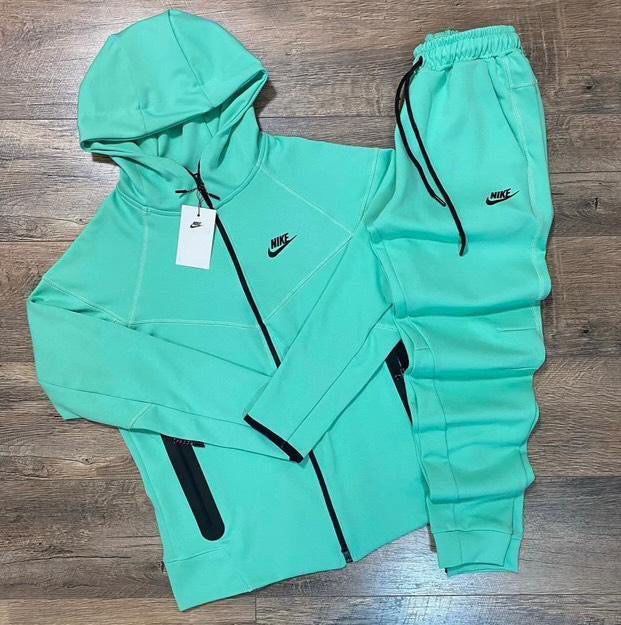 Nike Tech Fleece Új Széria Türkizkék