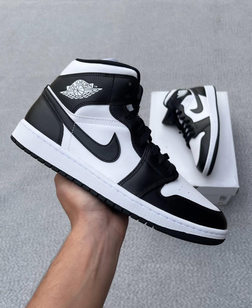 Nike Air Jordan 1 High Fekete Fehér