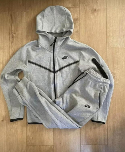 Nike Tech Fleece Szürke