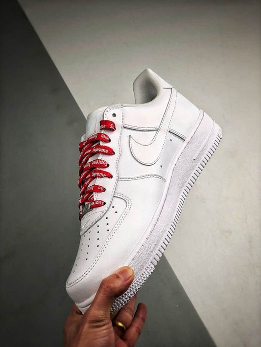 Nike Air Force 1 Triple White Supreme