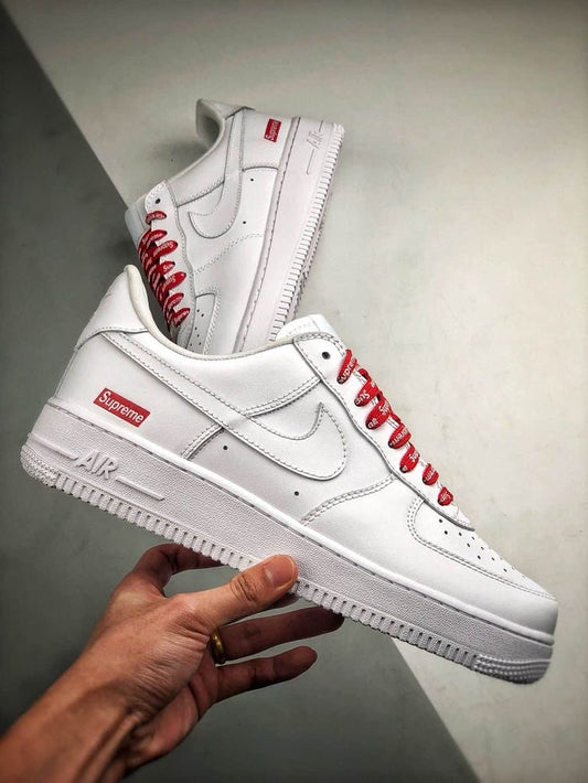 Nike Air Force 1 Triple White Supreme
