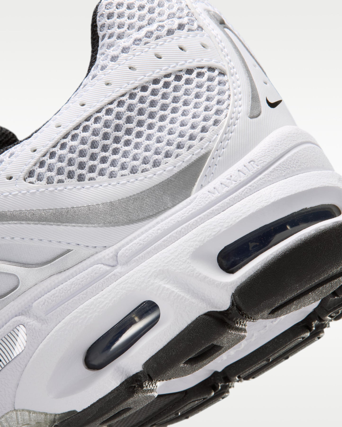 Nike Air Max Moto 2K Silver