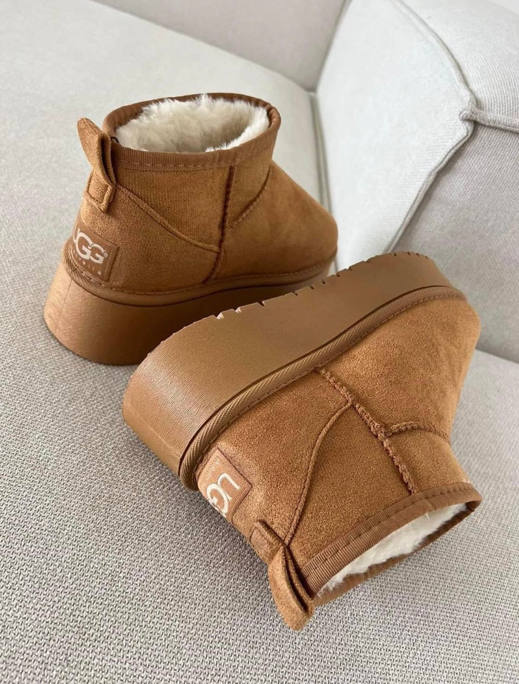 UGG Classic Ultra Platform Barna