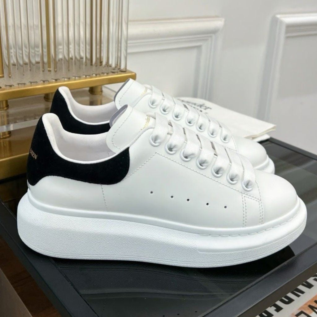 Alexander McQueen Fehér Fekete